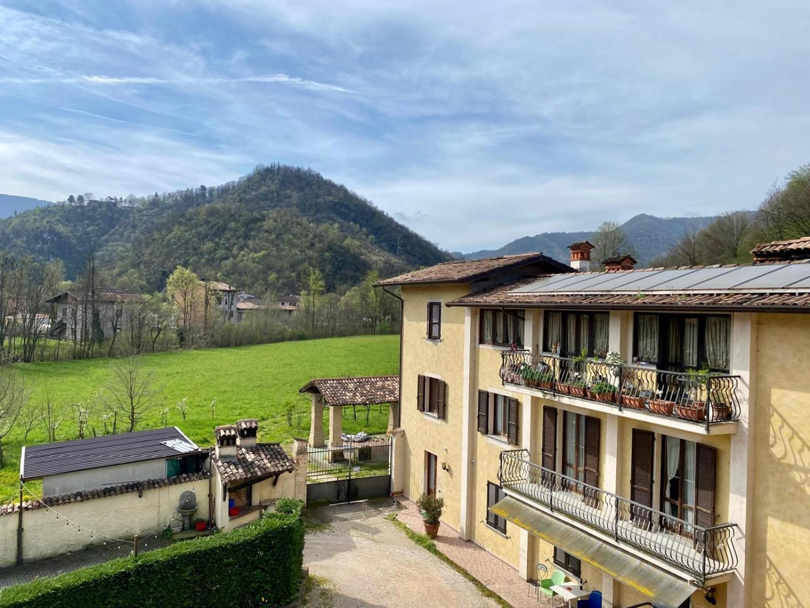 Agriturismo Rocca Dei Marchesi Sabbio Chiese エクステリア 写真